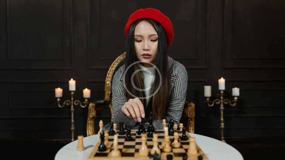 Chess for creative minds: imagination, style, brilliance
